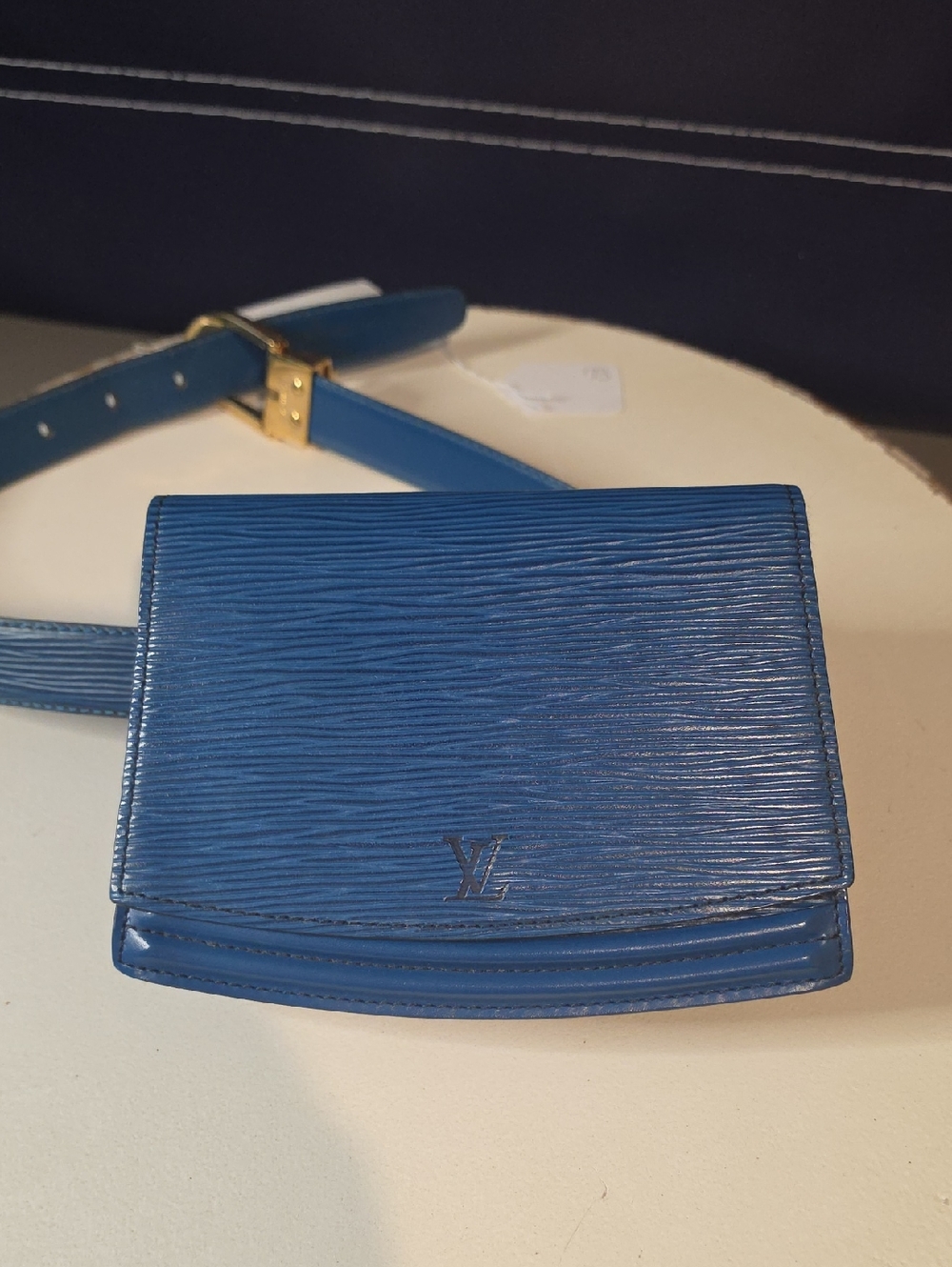 PRE-LOVED Louis Vuitton Blue Epi Leather Mini Crossbody Wallet